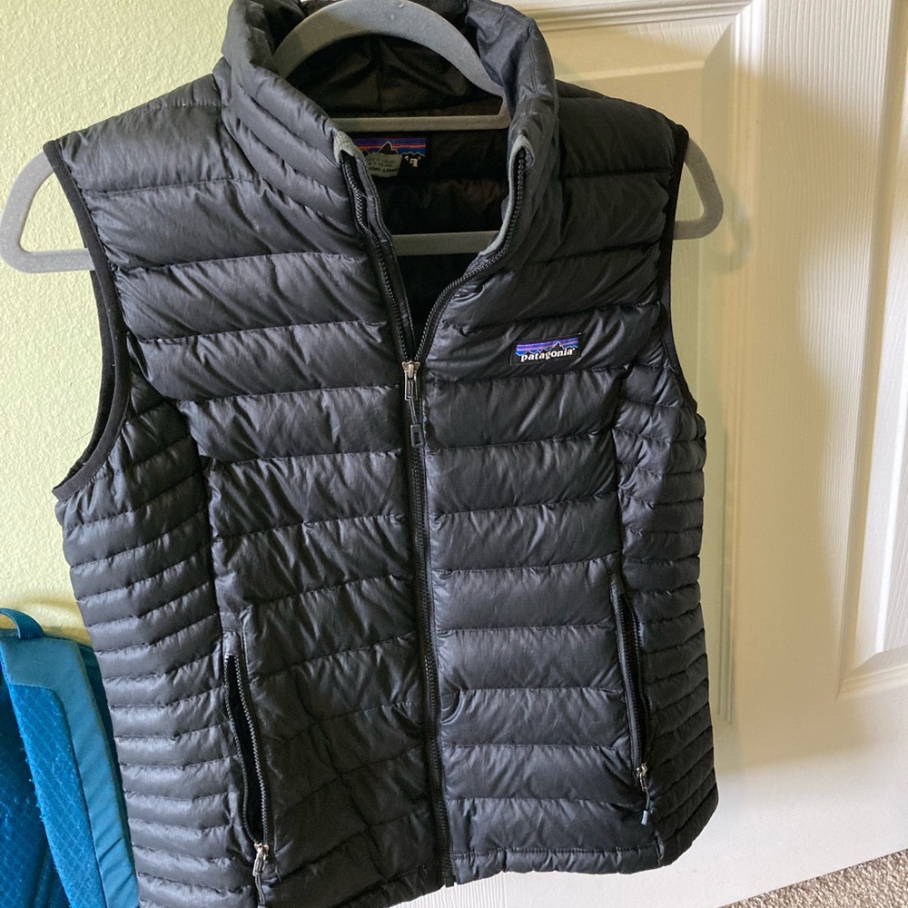 Black Patagonia Puffy Vest
